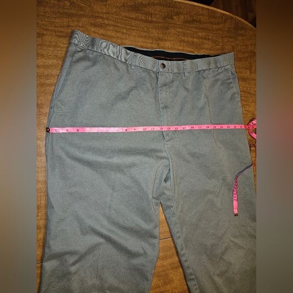 Men's Haggar Slacks Olive Khaki Green 42x34 Classic Fit Work To Weekend MJ1 - Picture 3 of 14